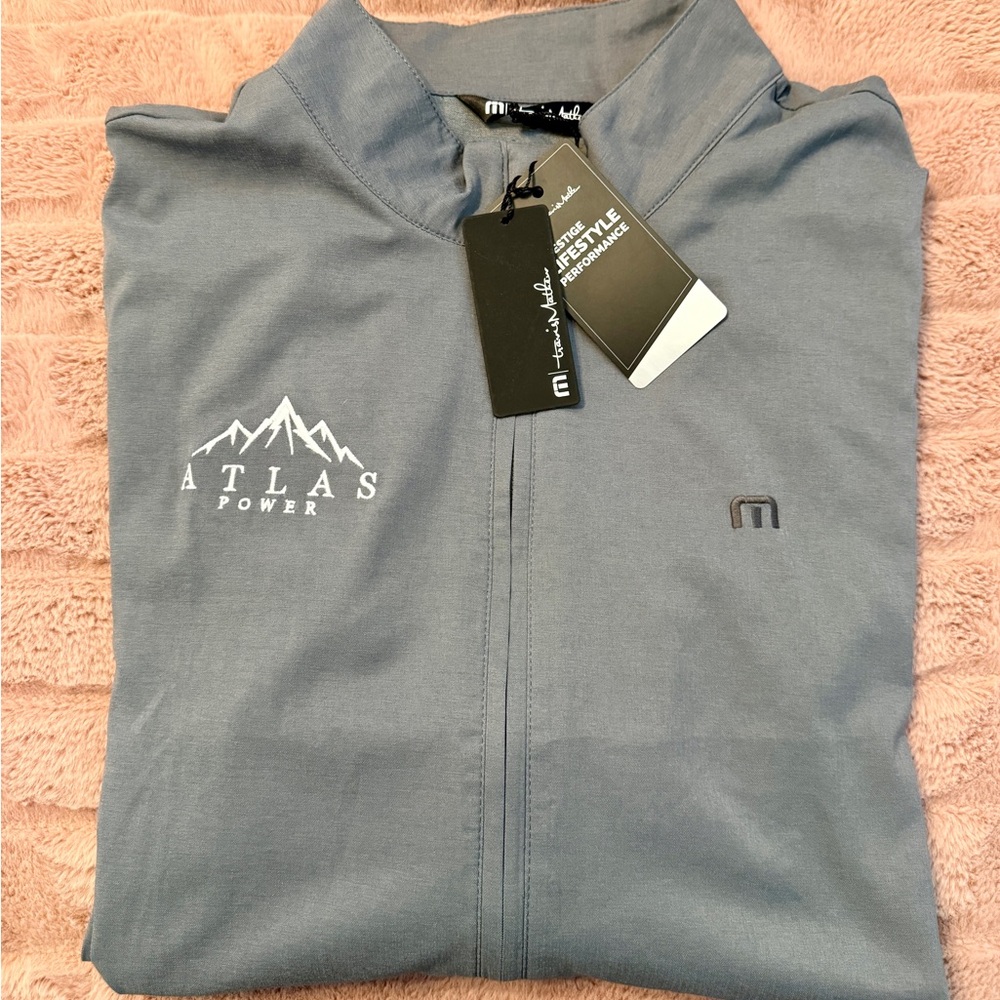 Men’s TravisMathew Grey light windbreaker zip up XXL